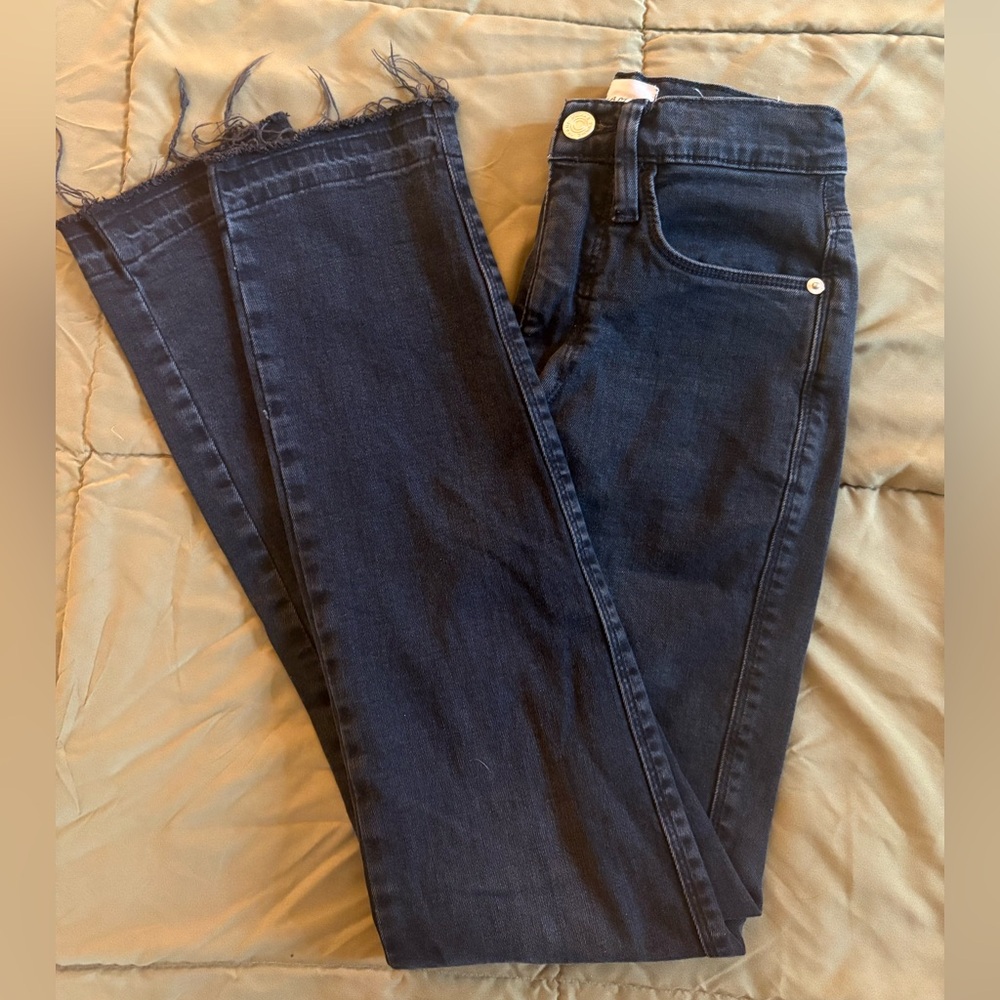 Frame Le Sylvie Slender Straight Jeans